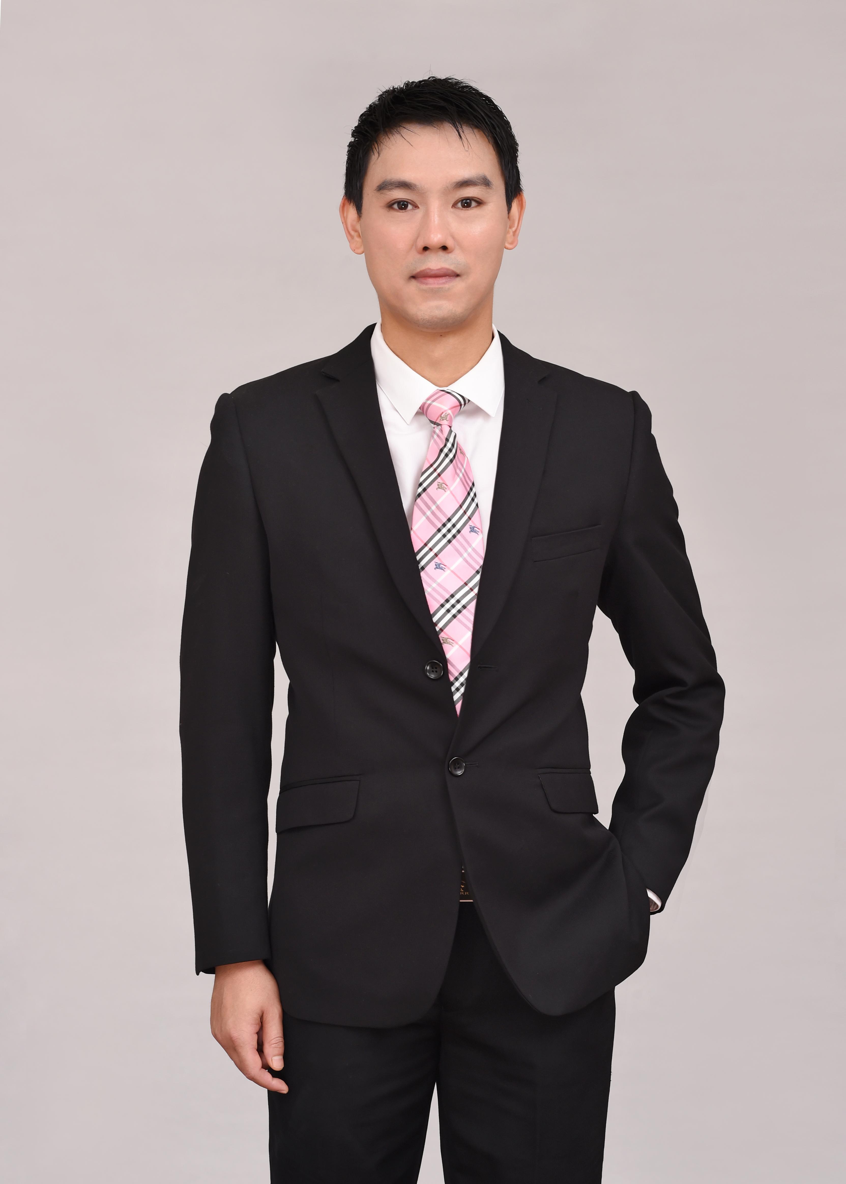 时革白 技术统筹负责人