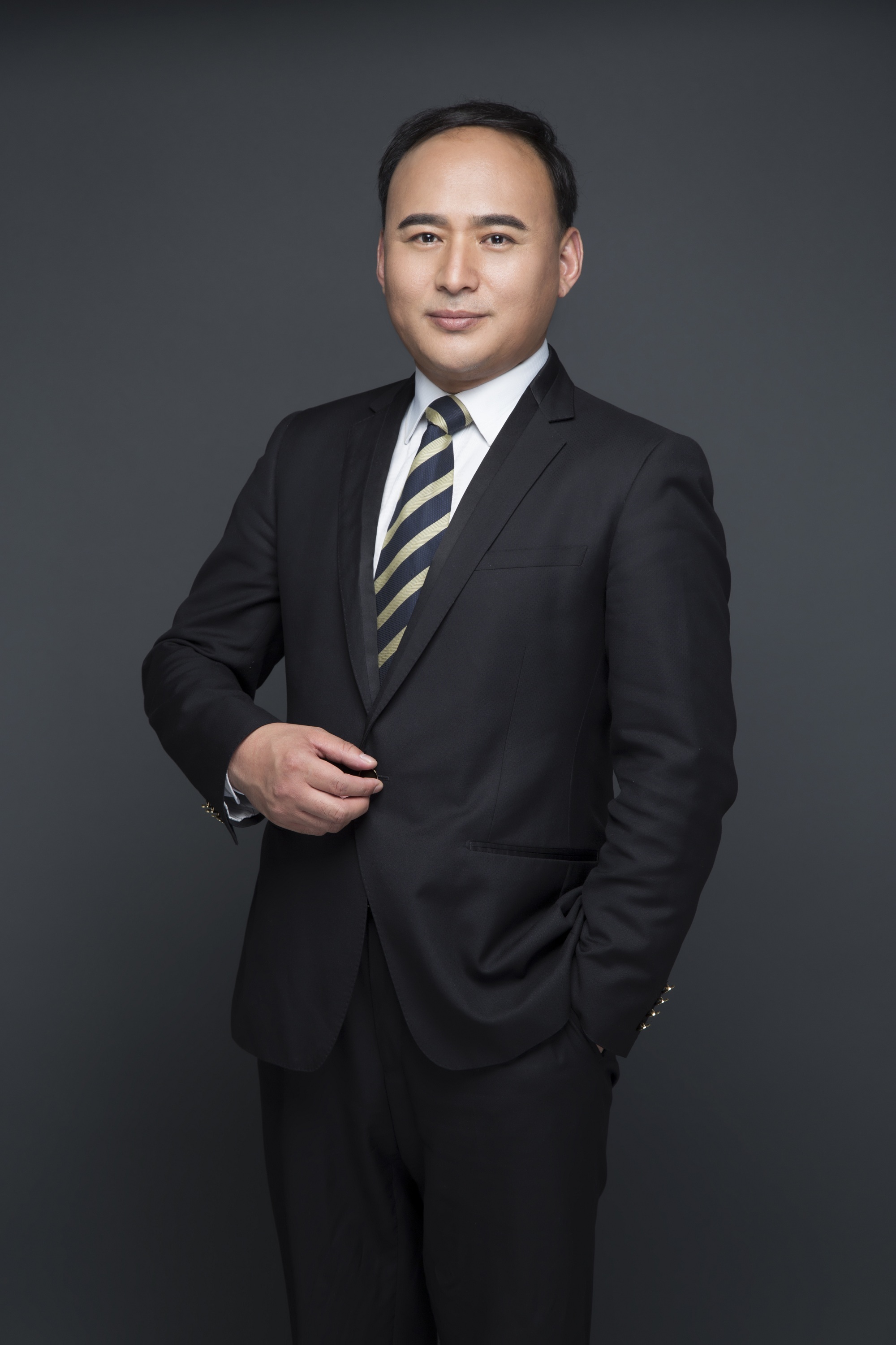 鲁道树 客户策略总监